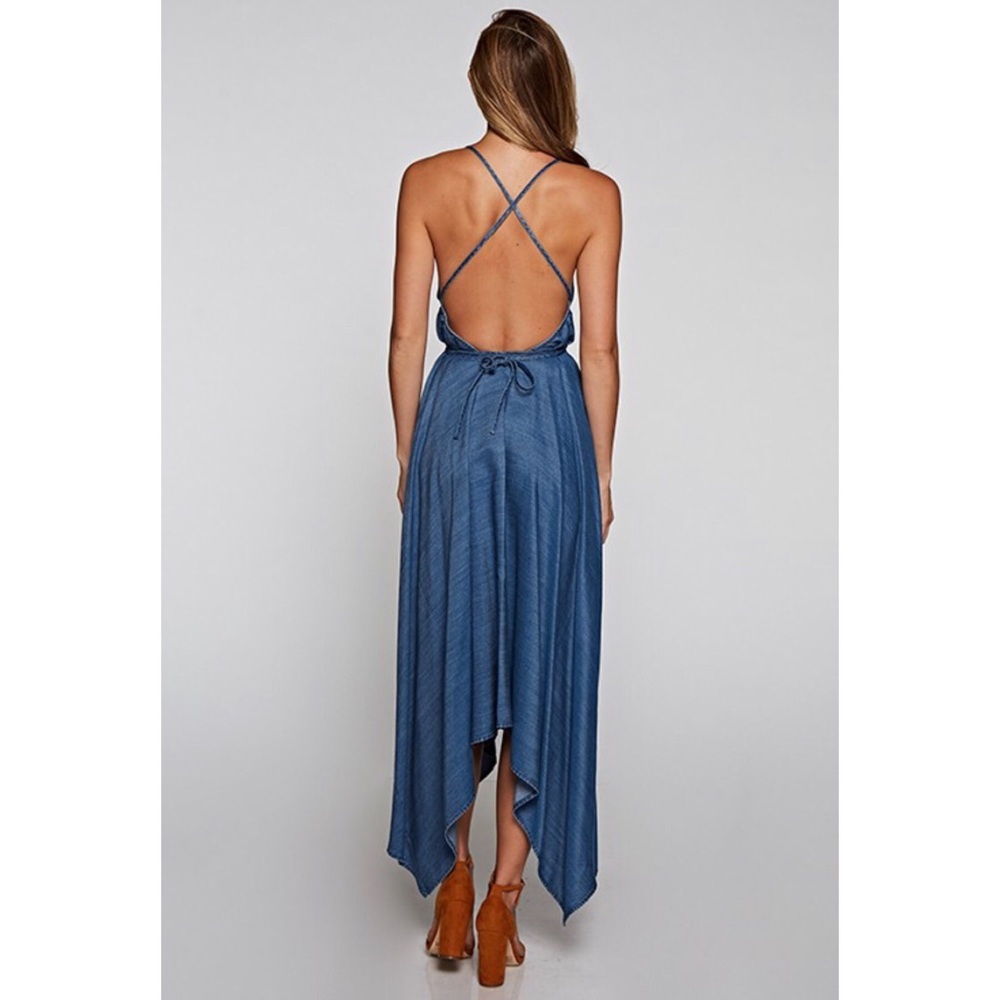Denim open back tied waist halter maxi dress - Picture 4 of 9